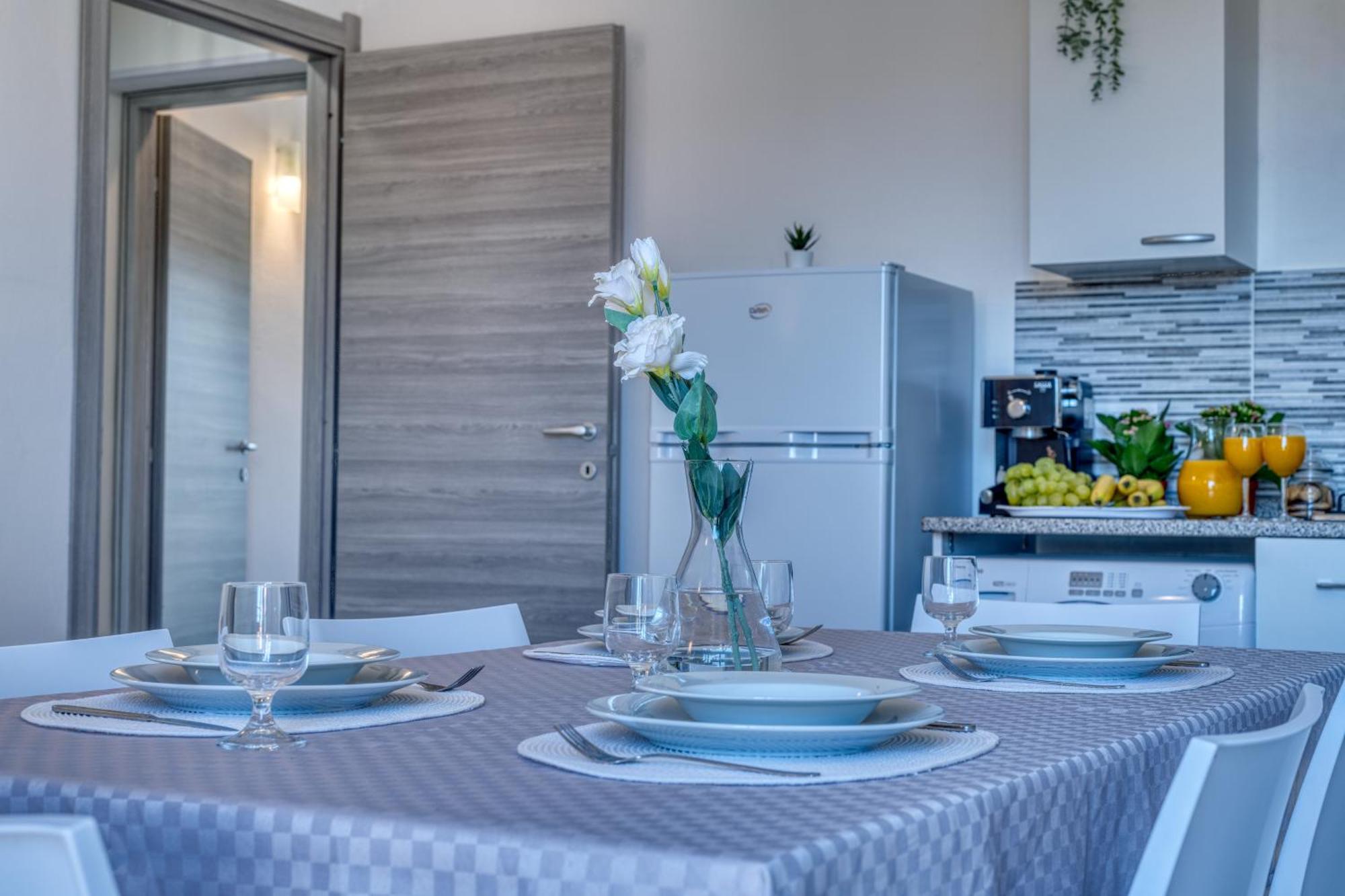 Izzhome Cozy Sunflowers Pula Εξωτερικό φωτογραφία